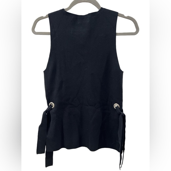 INTERMIX Top Black Leigh Grommet Sleeveless Size Small‎ - Picture 4 of 9